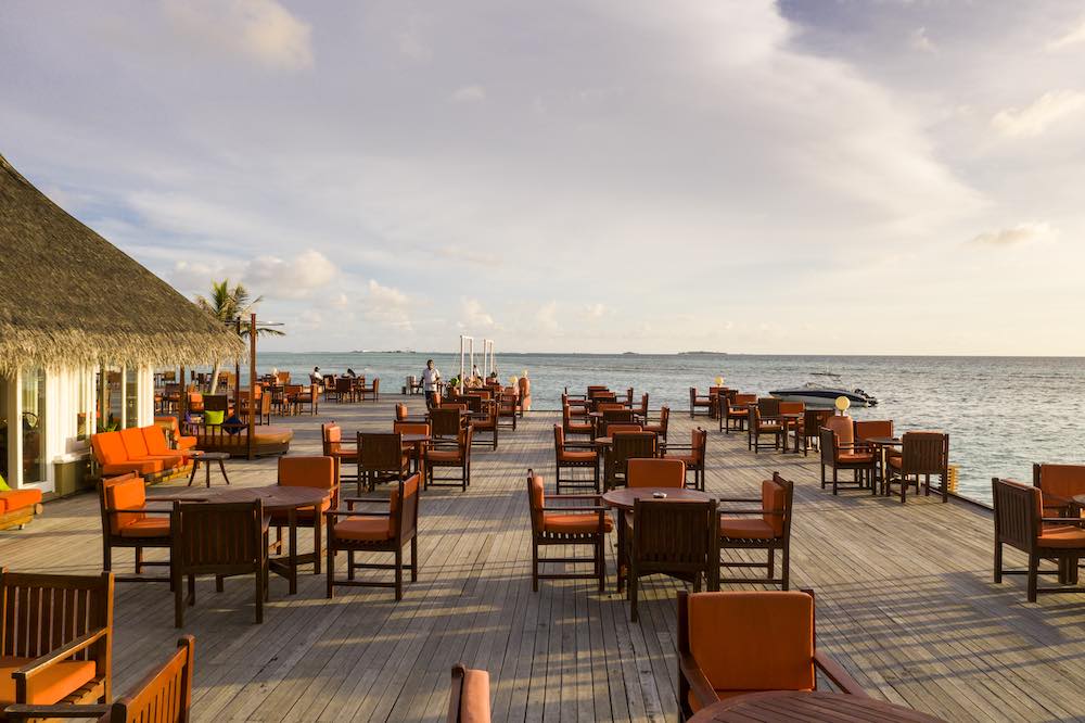 Lagoon Bar at Sun Siyam Olhuveli thumbnail 4